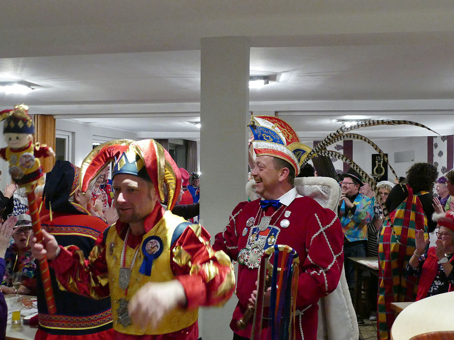 Frauenkarneval der kfd im Landhotel Weinrich (Foto: Karl-Franz Thiede)